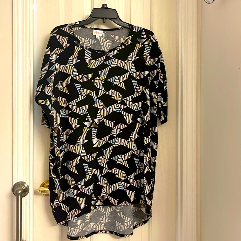 LuLaRoe over size top